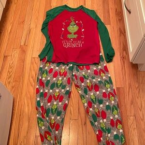 Women's grinch pajamas